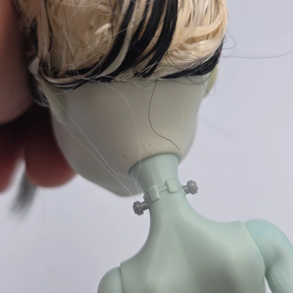 Monster High Frankie Stein Gen 1 Doll